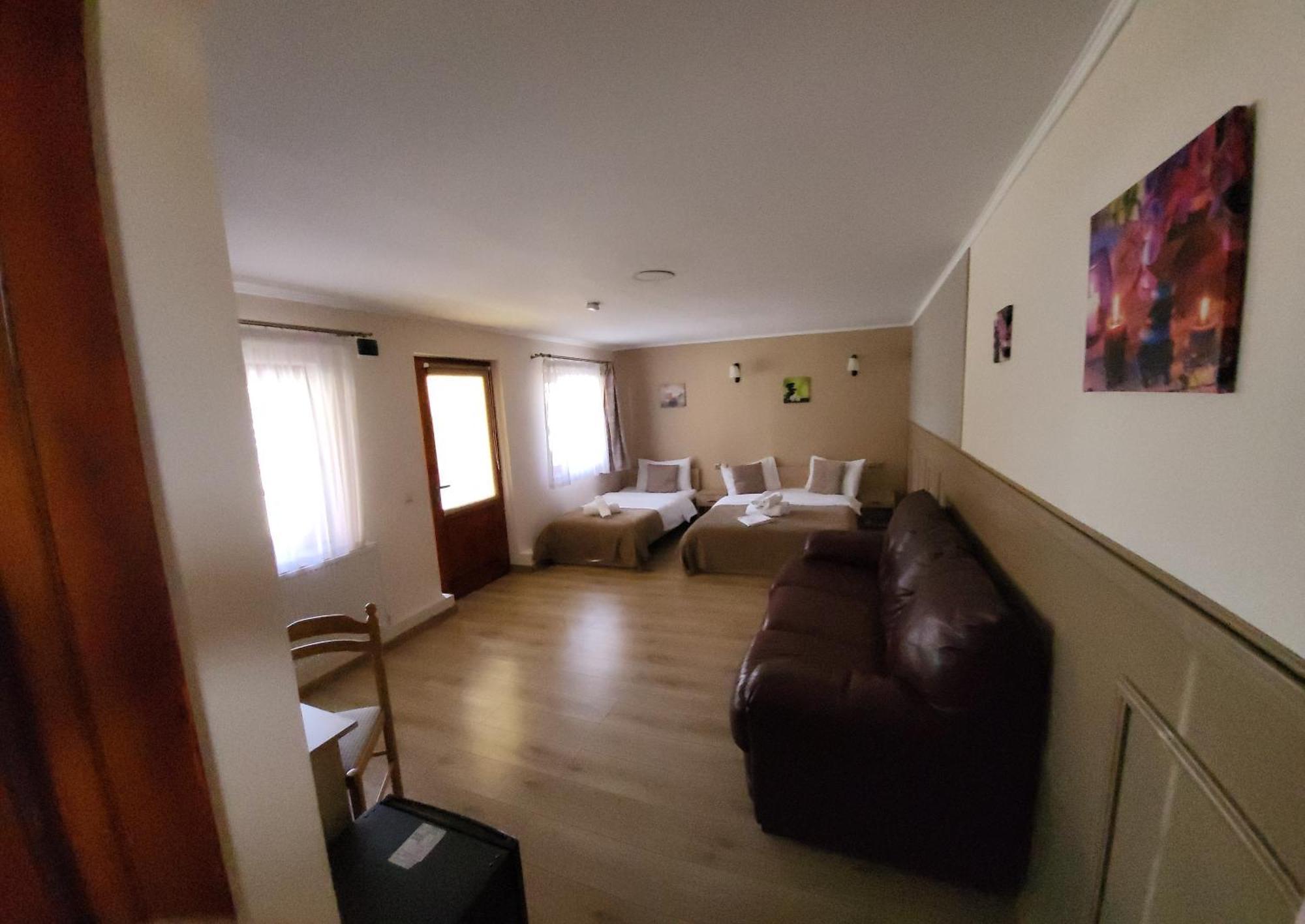 Hanul Huniazilor Hunedoara Exterior foto